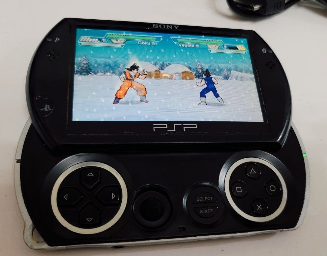 買少見少新淨PSPGO 已改機💯 PSP GO, 電子遊戲, 電子遊戲機