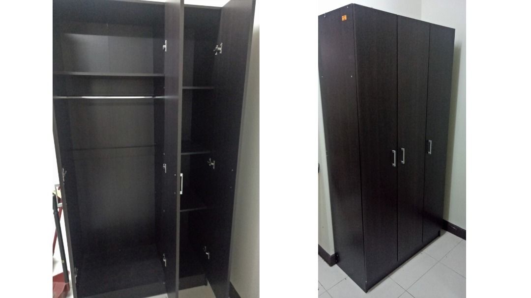 Second hand deals 3 door wardrobe