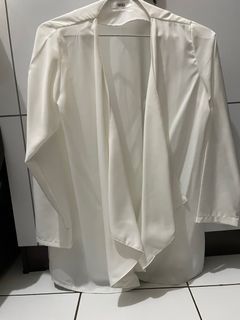 Semi blazer putih formal