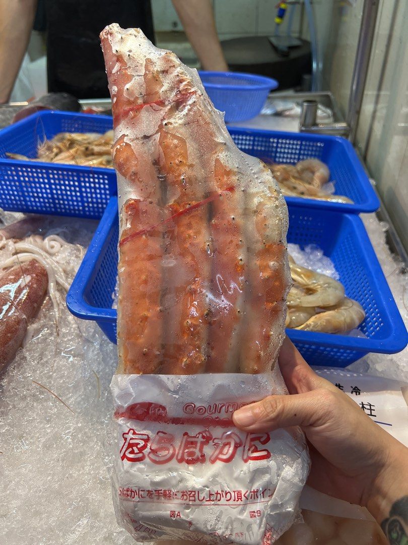 Snow king crab leg, Food & Drinks, Chilled & Frozen Food on Carousell