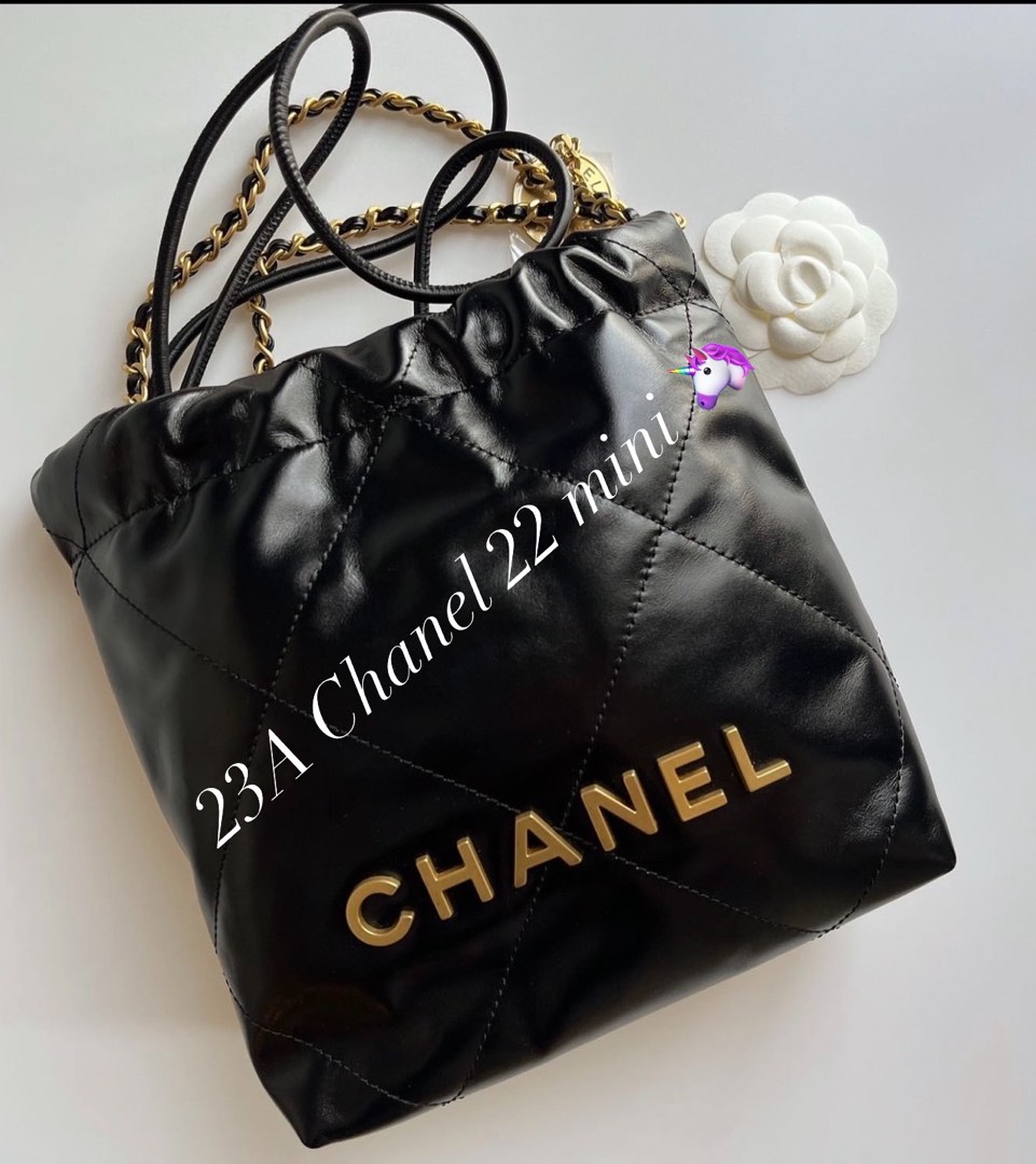 Chanel Black Quilted Calfskin Mini 22 Bag Brushed Silver Hardware, 2023  Available For Immediate Sale At Sotheby's