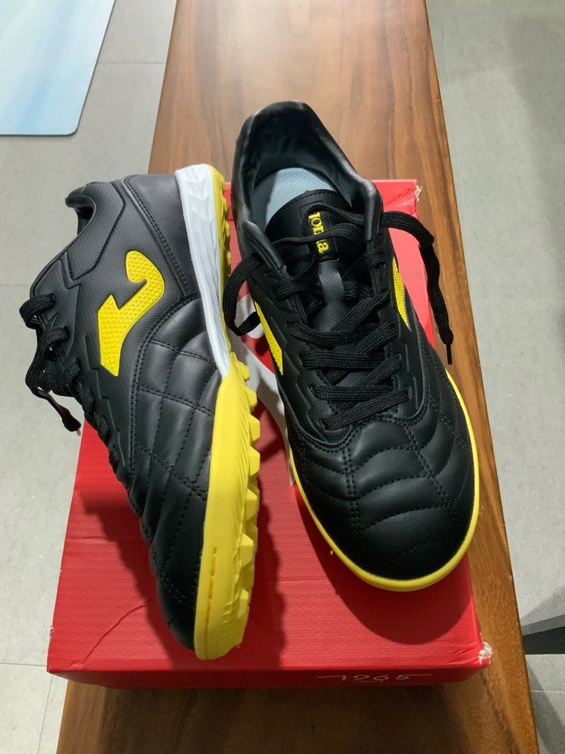 Spanish brand Joma Futsal Shoes