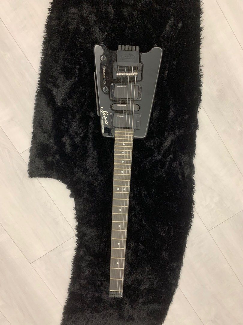 Steinberger Spirit GT PRO Deluxe Black Headless Guitar