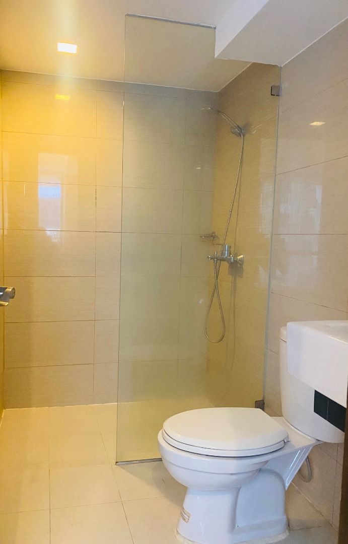 Clean Title and Open for Bank Financing Viceroy Residences Studio with