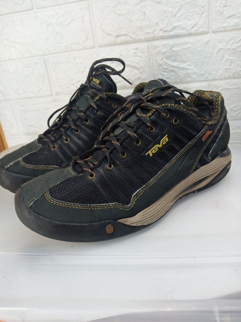 Teva discount event shoes