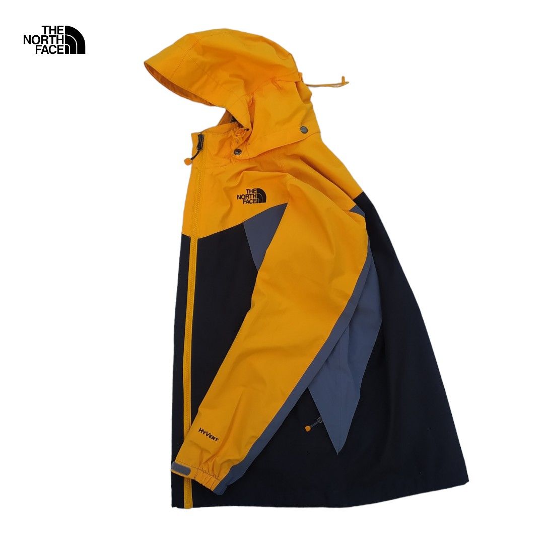 The north face Hyvent Mountain light on Carousell