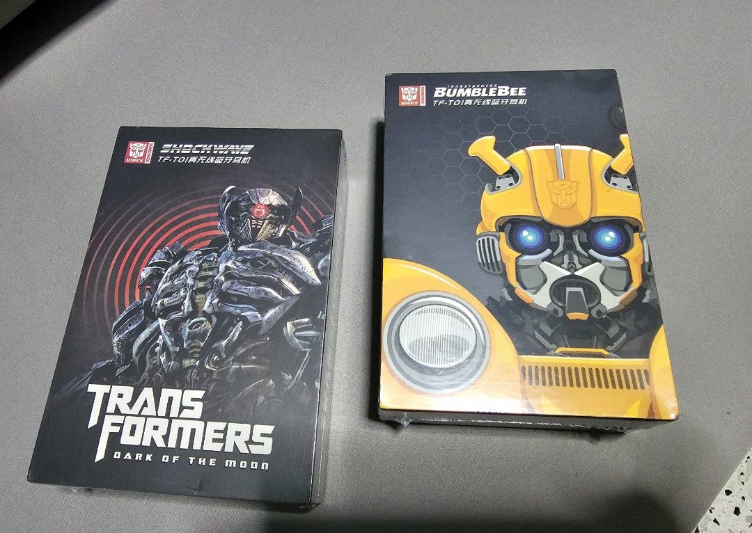 Transformers Bumblebee Shockwave Earbuds, Audio, Earphones on Carousell