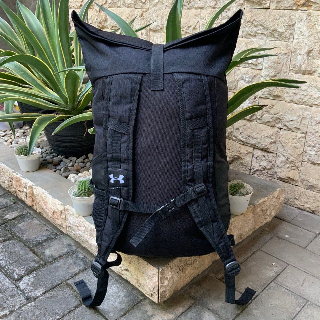 UNDER ARMOUR UA STORM ROLL TRANCE SACKPACK ROLLTOP BACKPACK on Carousell