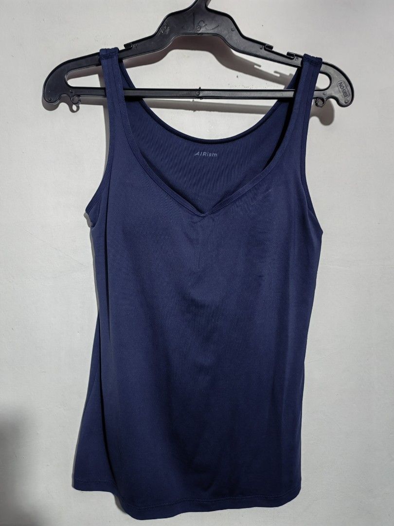 Uniqlo Airism, Women's Fashion, Activewear on Carousell
