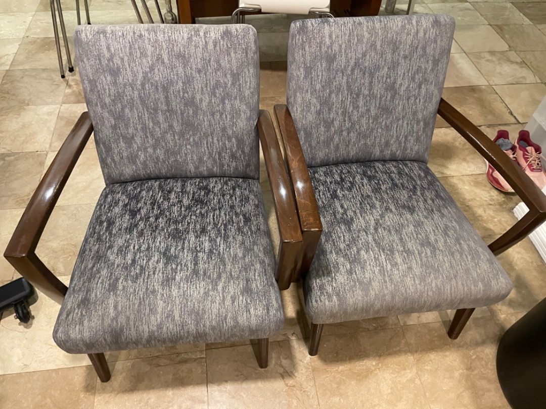 Second hand sales accent chairs