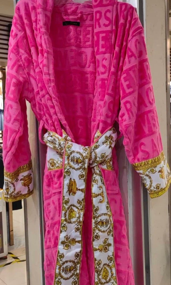 versace robe pre order on Carousell