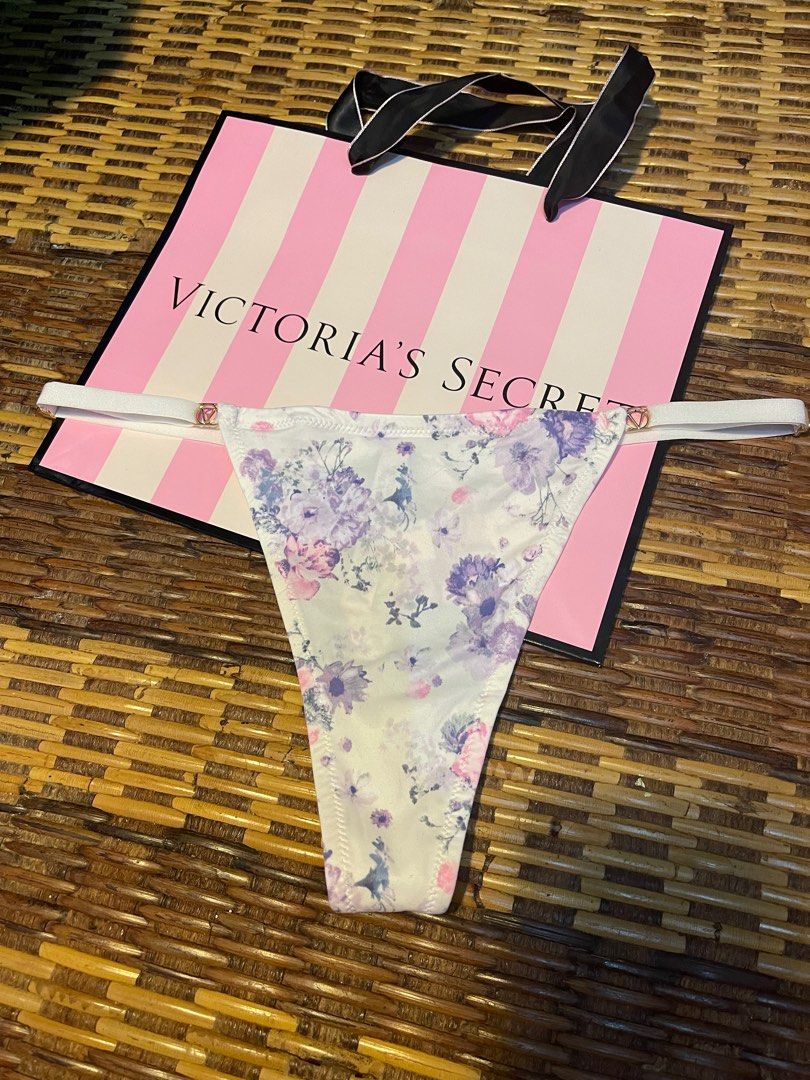 🆕Victoria's Secret's XL limited, Women's Fashion, New Undergarments &  Loungewear on Carousell