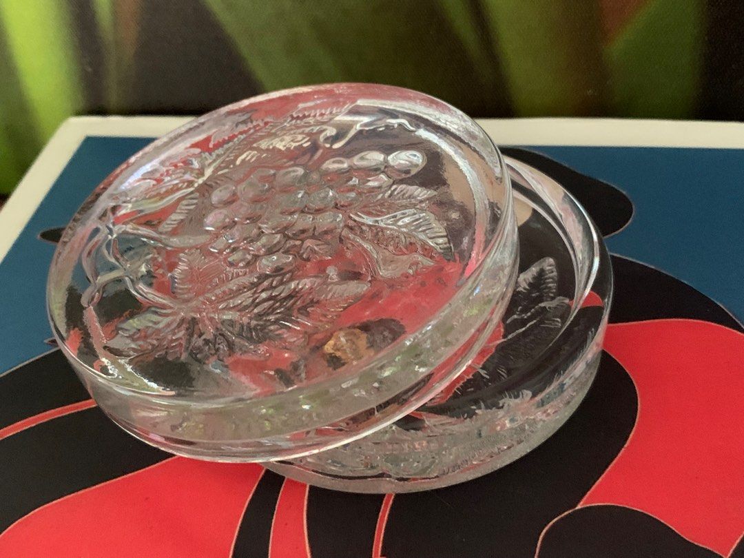 Vintage Dartington 24lead Crystal glass Aristotle grapes wine coaster