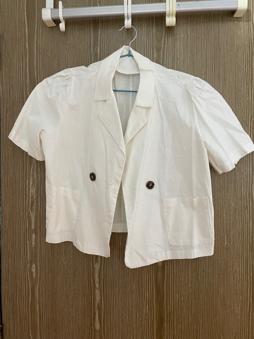 White hotsell short blazer