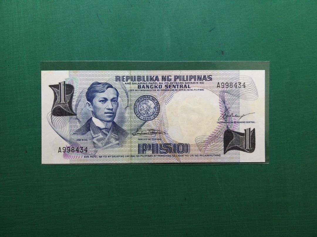 1969年{亞洲}菲律賓1元比索紙幣A998434全新直版(有黃), 興趣及遊戲, 收藏品及紀念品, 錢幣- Carousell