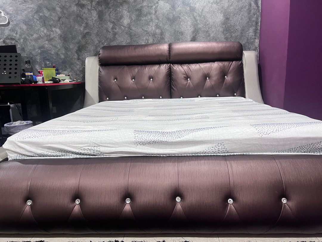 2nd hand King Size Bed Frame for sale!!, Furniture & Home Living