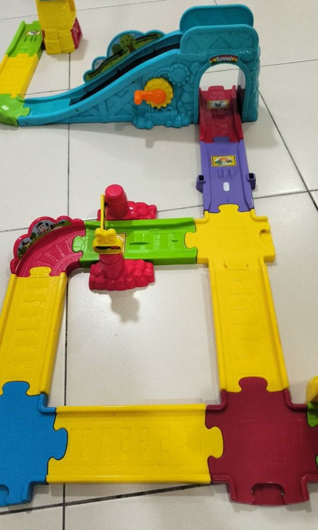 Vtech chug and go on sale train set