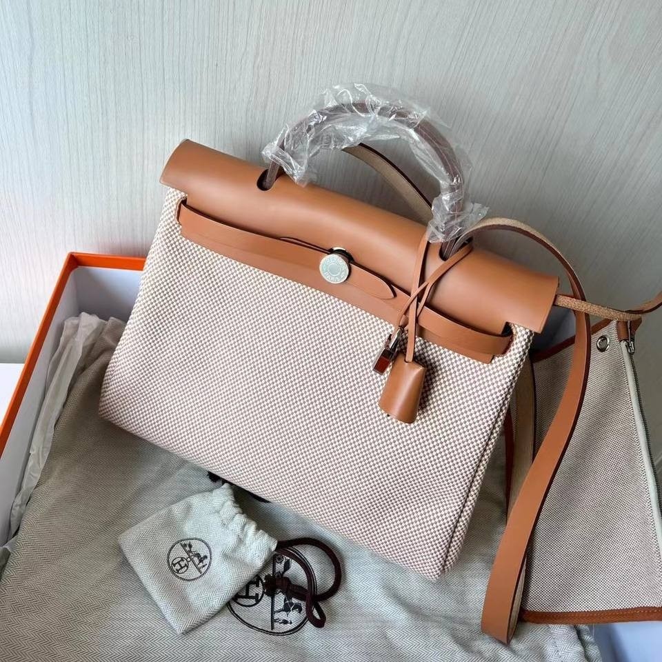 Hermes herbag cabas mm, Luxury, Bags & Wallets on Carousell