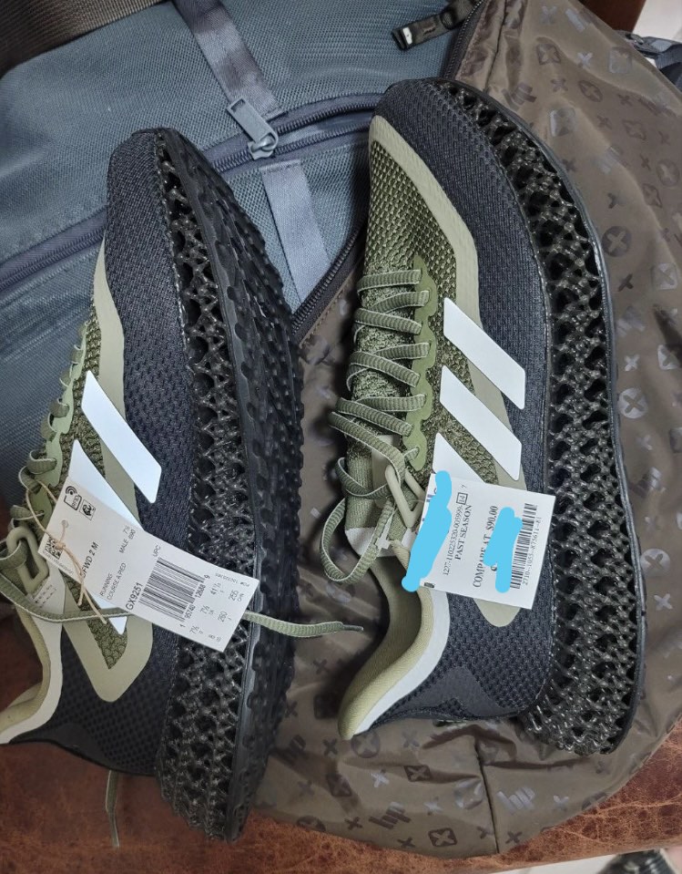 Adidas Running Course A Pied on Carousell Adidas Running Course A Pied on Carousell