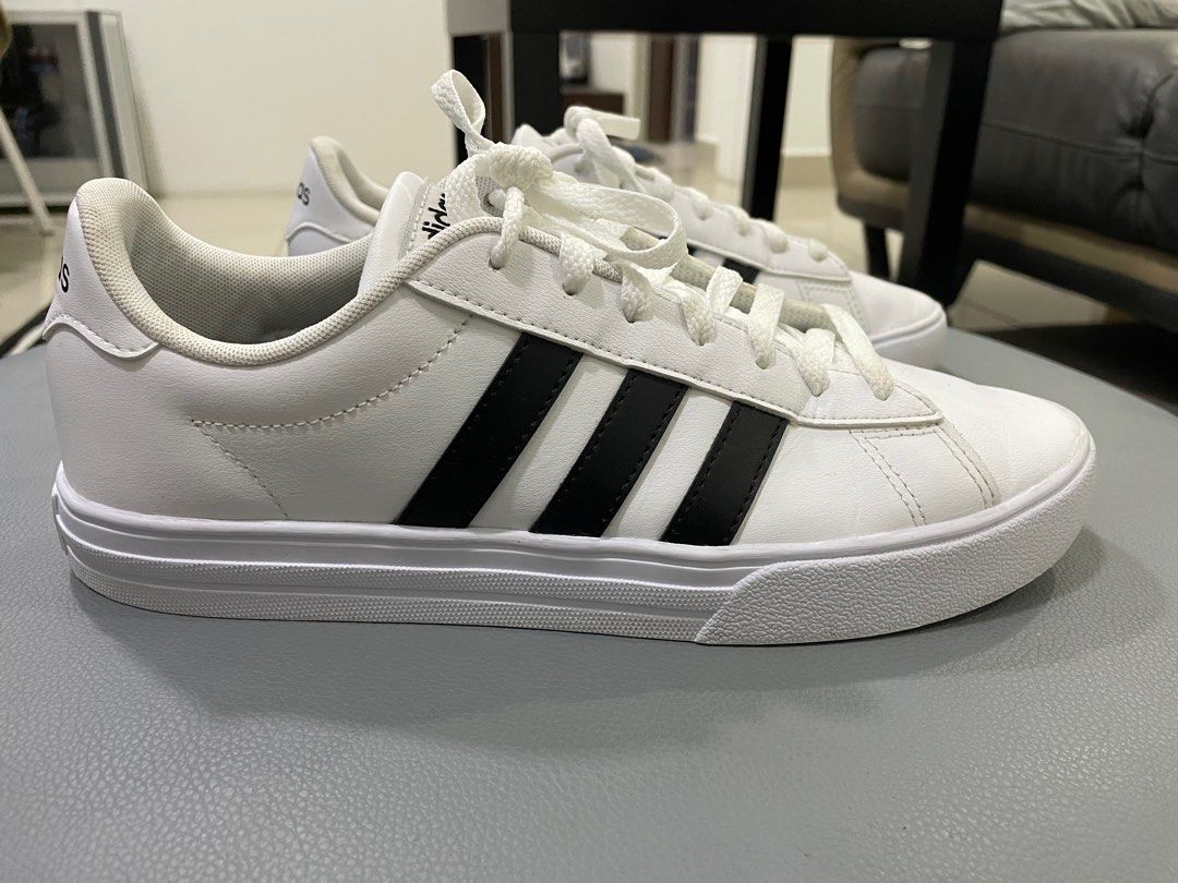 Adidas men's daily 2.0 skate shoes best sale