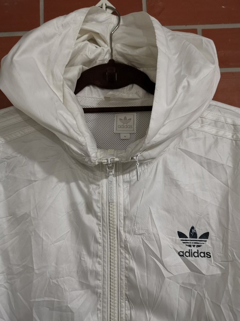 Adidas windbreaker jacket tritone Men s Fashion Coats Jackets