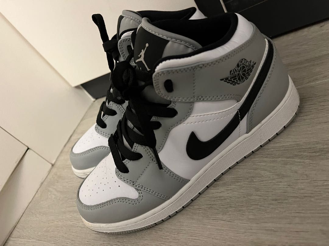 Air Jordan 1 Mid Light Smoke Grey Carousell