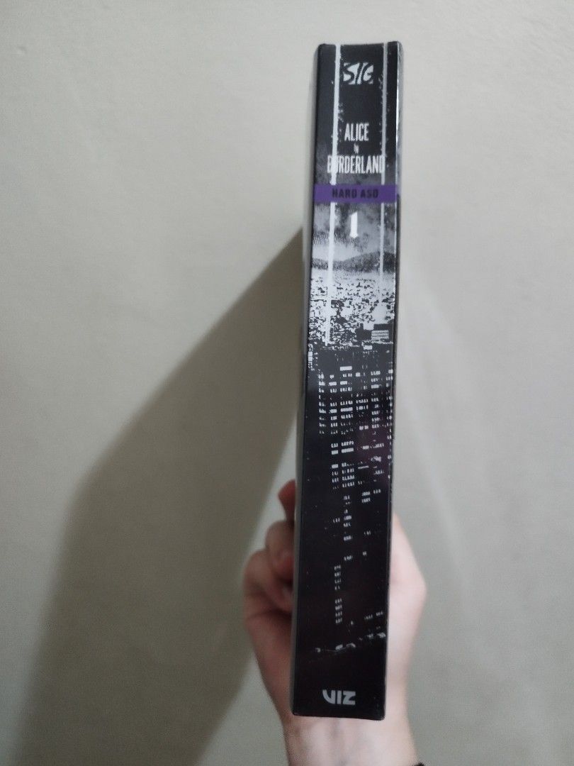 Alice in Borderland (Vol. 1), Hobbies & Toys, Books & Magazines, Comics ...