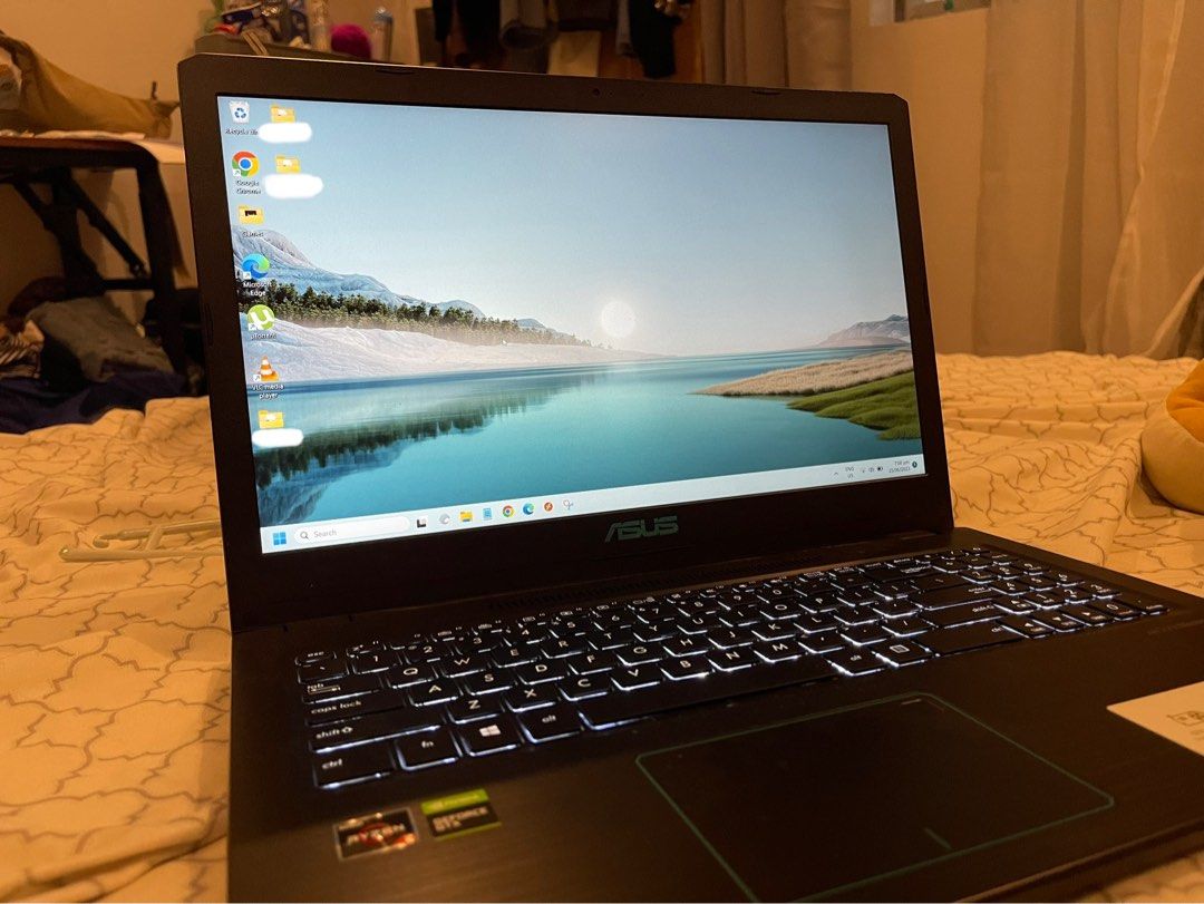 Asus Vivobook M570D, Computers & Tech, Laptops & Notebooks on Carousell