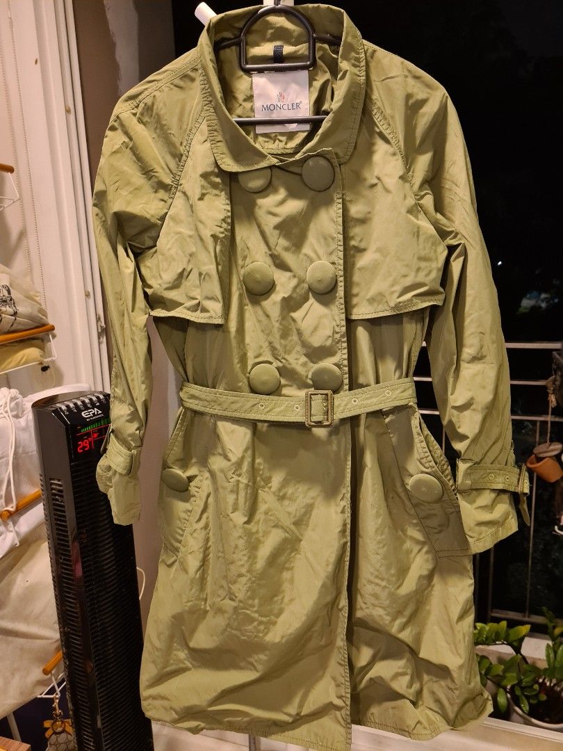 Moncler trench top
