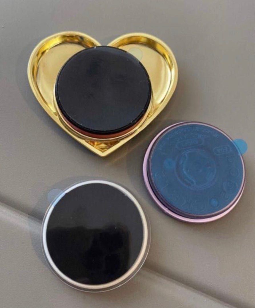 Authentic PopSockets Phone Grip (Category: Other Accessories) located in Quezon City. Submitted by prelovedbylulu__ (Listing ID 1239712081, Image 2). Description: Brand new RFS: decluttering, got these from a PR package DM for indiv prices.
