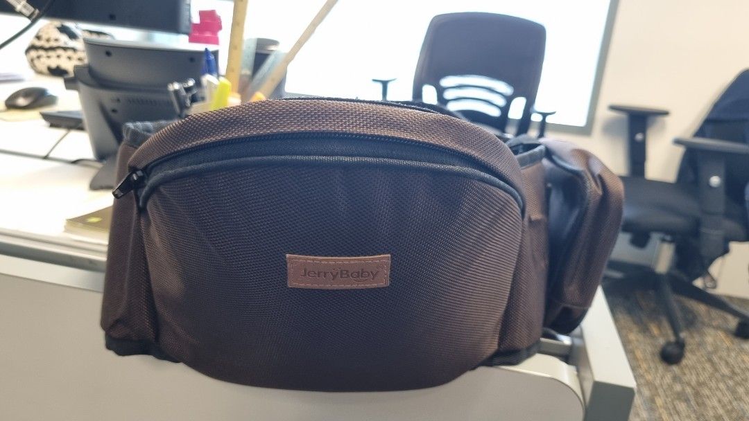 Jerry baby carrier clearance