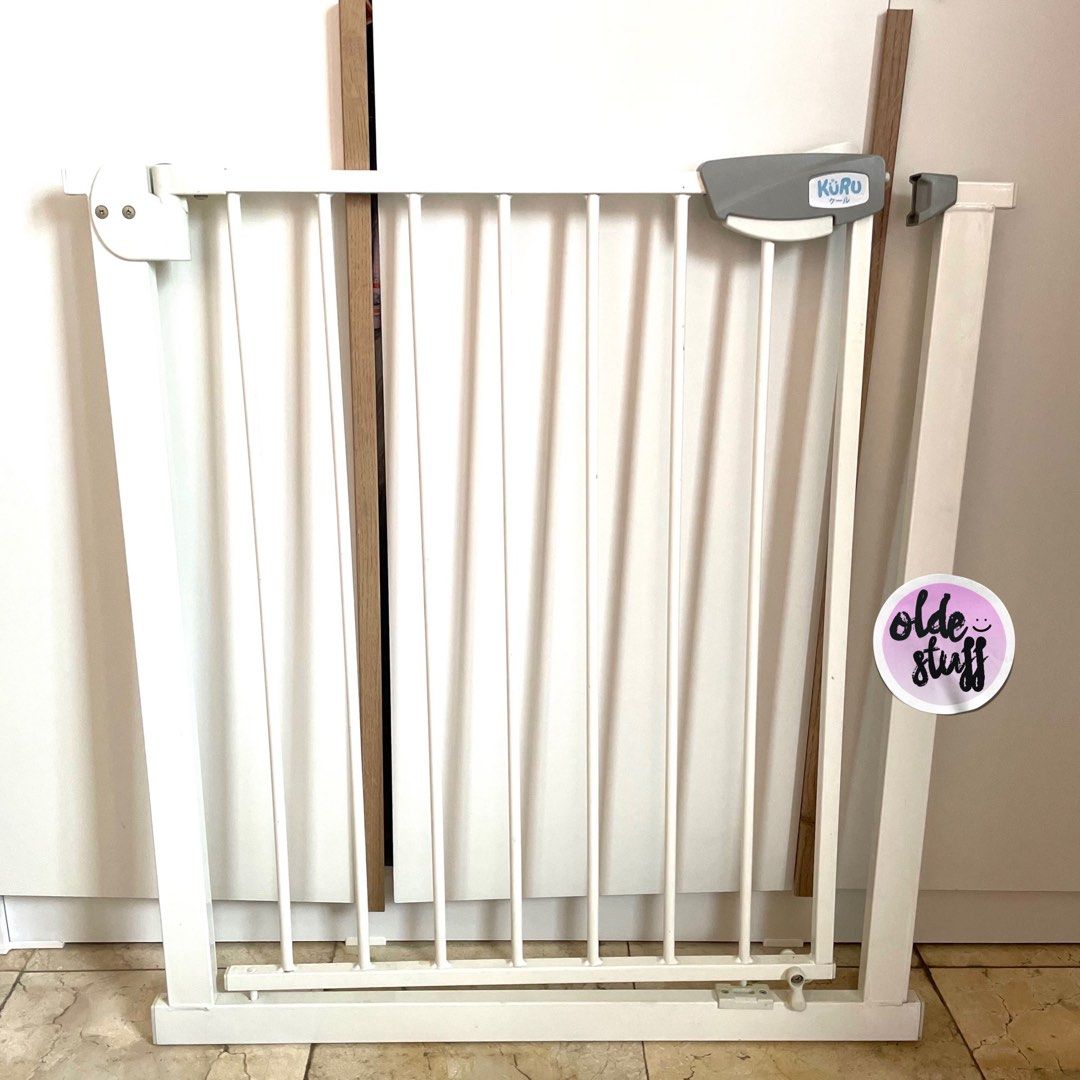 Baby Gate Pagar Bayi (kuru) 7486cm on Carousell