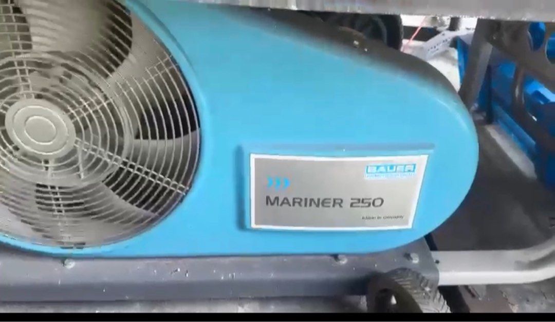 Bauer Mariner 250E Compressor for Paintball Opetators, Everything Else