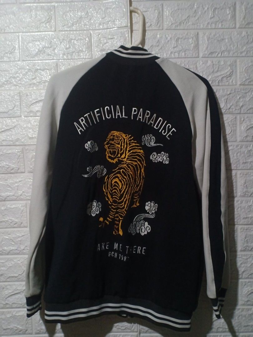 BENCH TRACK JACKET on Carousell