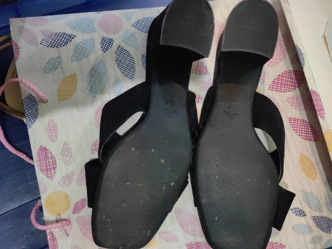 Biba (Category: Sandals) located in Cainta. Submitted by mega_salestuff (Listing ID 1239889552, Image 3). Description: Biba sandals from UK. got this as pasalubong. wrong size..