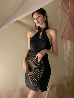 (Category: ) located in . Submitted by onlygoodpreloved (Listing ID 1239794072, Image 1). Description: .