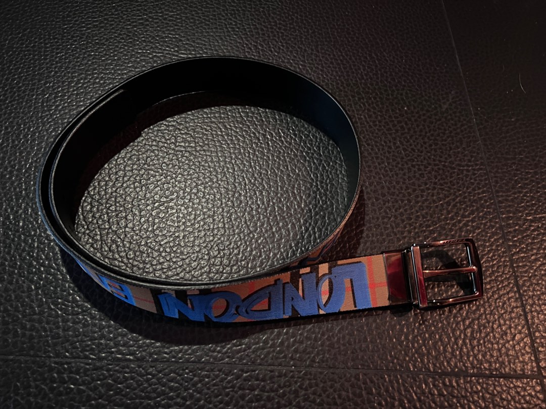 Burberry belt hot sale graffiti