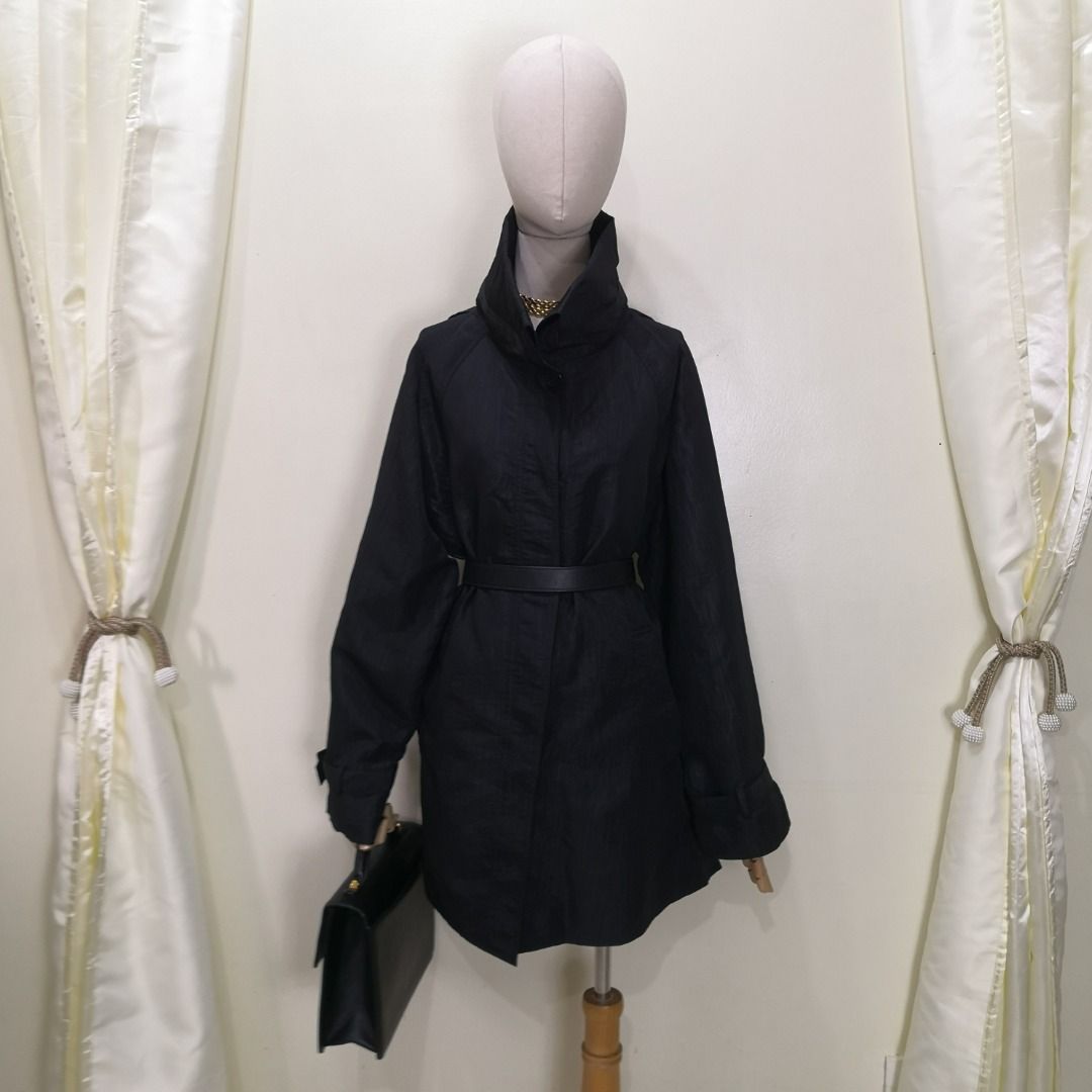 C47 Giordano Ladies Black Water Resistant Mock Neck Coat with Side Pockets Belt Not Included Clearance Sale Women s Fashion Coats Jackets and Outerwear on Carousell