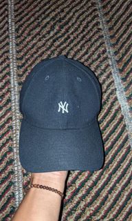 Caps /Topi New Era not Adidas Nike