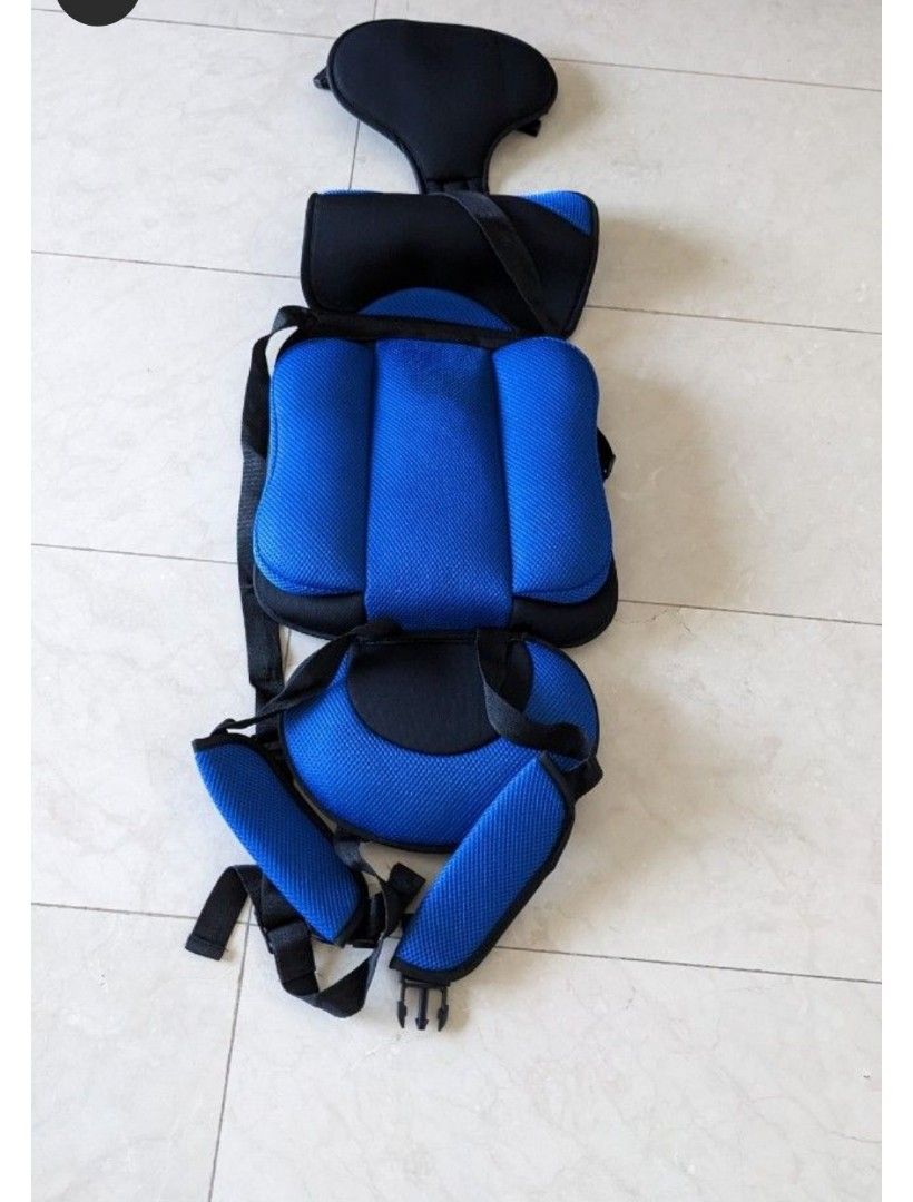 Car seat Bumper, Babies & Kids, Going Out, Car Seats on Carousell