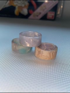(Category: ) located in . Submitted by pinkpetalss (Listing ID 1239818415, Image 1). Description: .