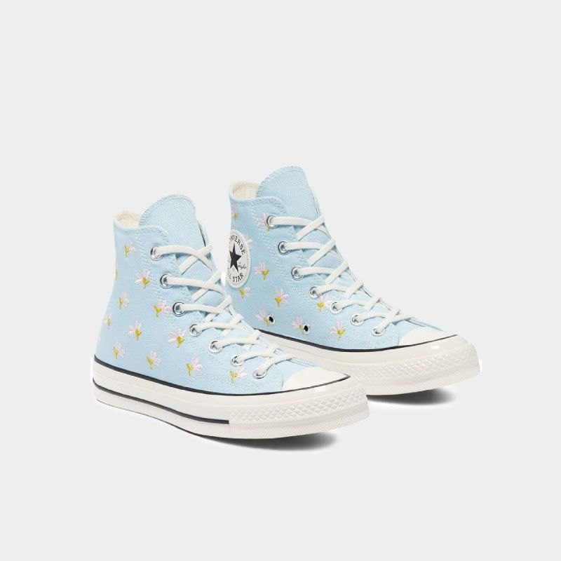 Infant blue converse store