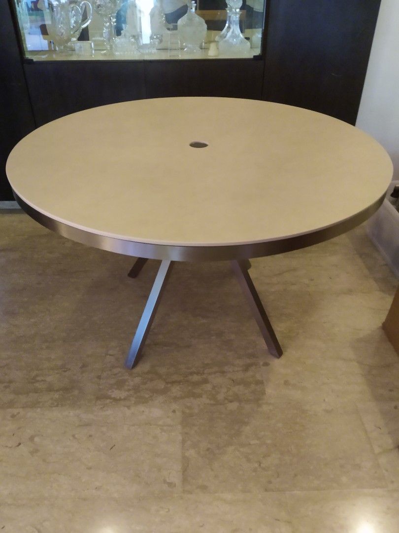 Crate & Barrel Dune Table, Furniture & Home Living, Furniture, Tables