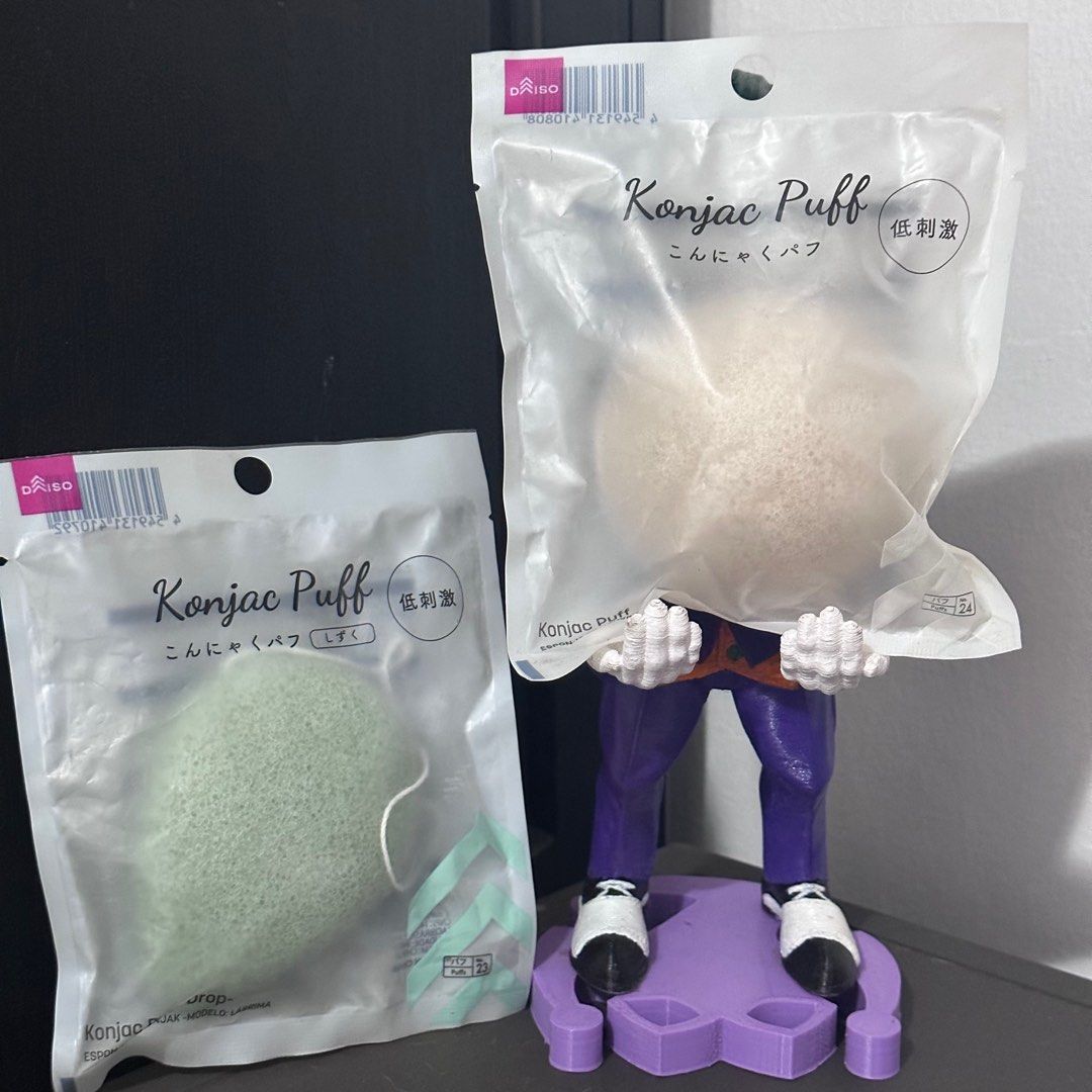 Daiso Konjac Sponge, Beauty & Personal Care, Face, Face Care on Carousell