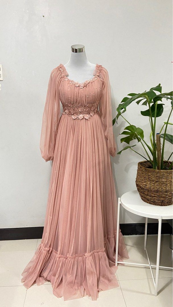 Vintage gown for best sale debut