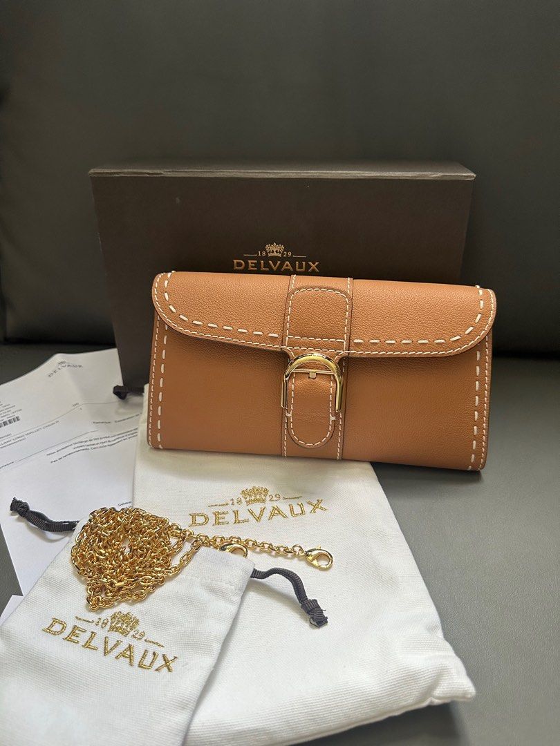 Delvaux woc deals