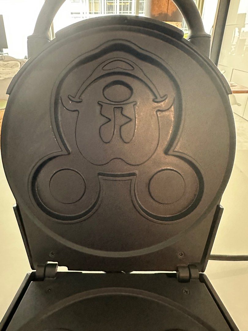 Disney x Ariete Mickey Mouse waffle maker, TV & Home Appliances, Kitchen Appliances, Other
