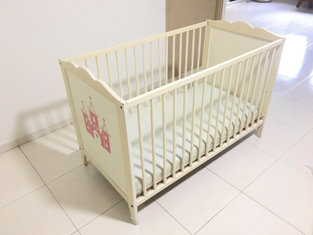 Donate Baby Cot, Babies & Kids, Baby Nursery & Kids Furniture, Cots