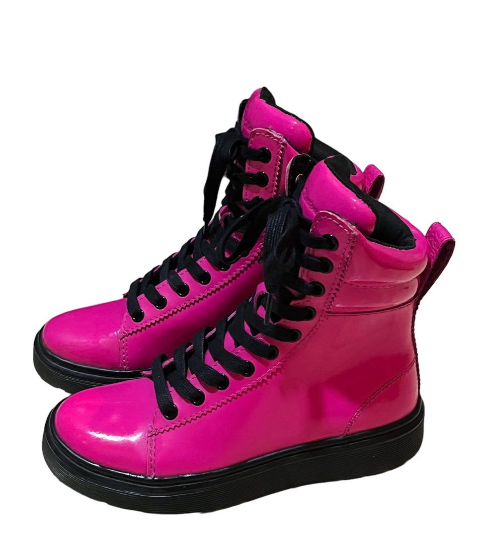 Hype dr martens outlet