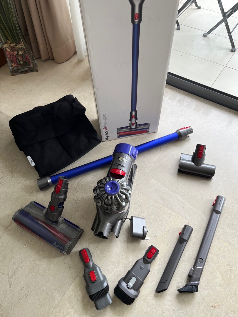 Dyson V8 Fluffy Pro, TV & Home Appliances, Vacuum Cleaner ...